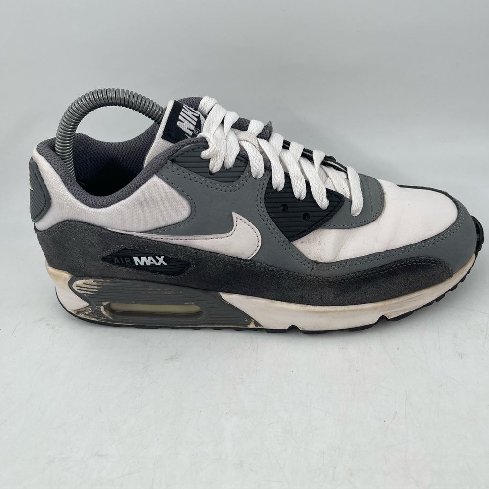 Nike Unisex Kids Air Max 90-SZ 7 Youth -Grey White Basketball Shoes Sneakers